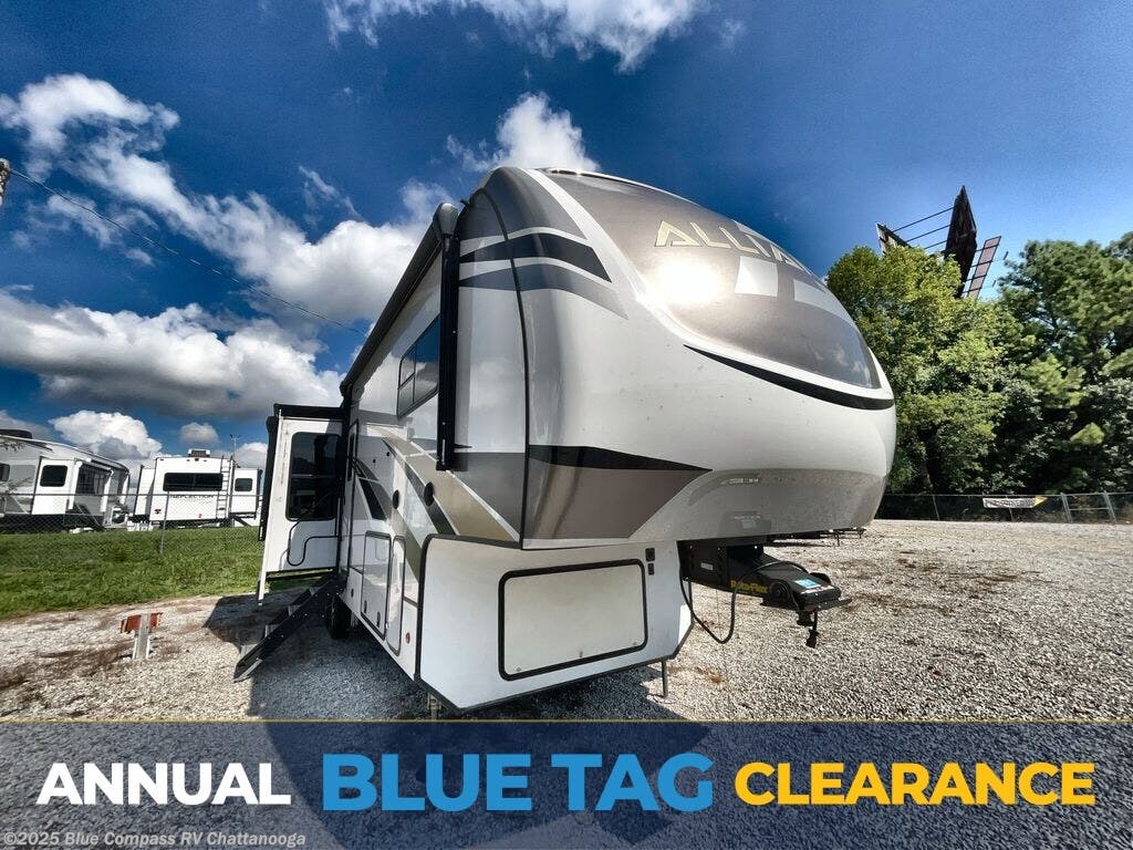 Used 2021 Alliance RV Paradigm 310rl available in Ringgold, Georgia