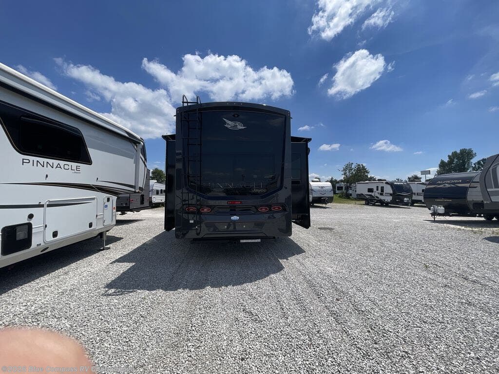 New 2025 Jayco Pinnacle 36FBTS available in Ringgold, Georgia