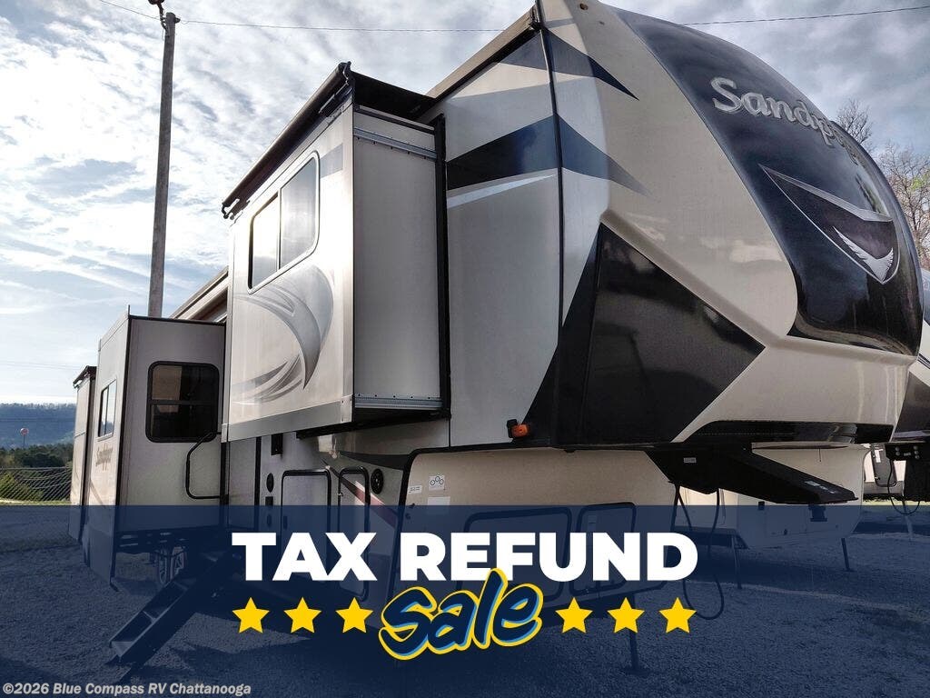 Used 2020 Forest River Sandpiper Luxury 38FKOK available in Ringgold, Georgia