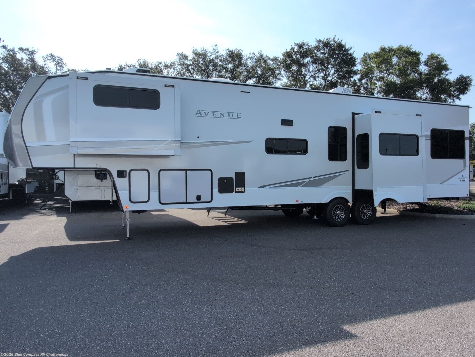 New 2025 Alliance RV Avenue 38DBL available in Ringgold, Georgia