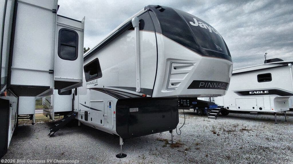 New 2027 Jayco Pinnacle 38FBRK available in Ringgold, Georgia