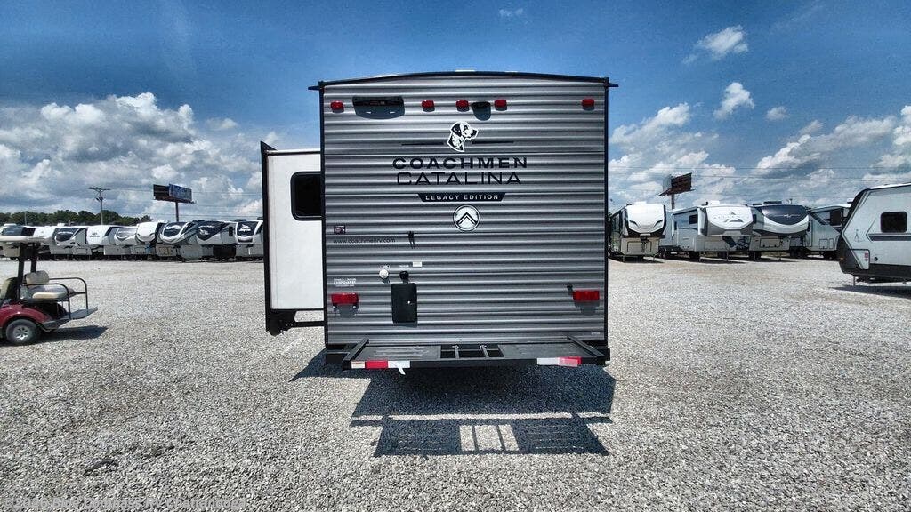 Used 2025 Coachmen Catalina Legacy Edition 243RBS available in Ringgold, Georgia