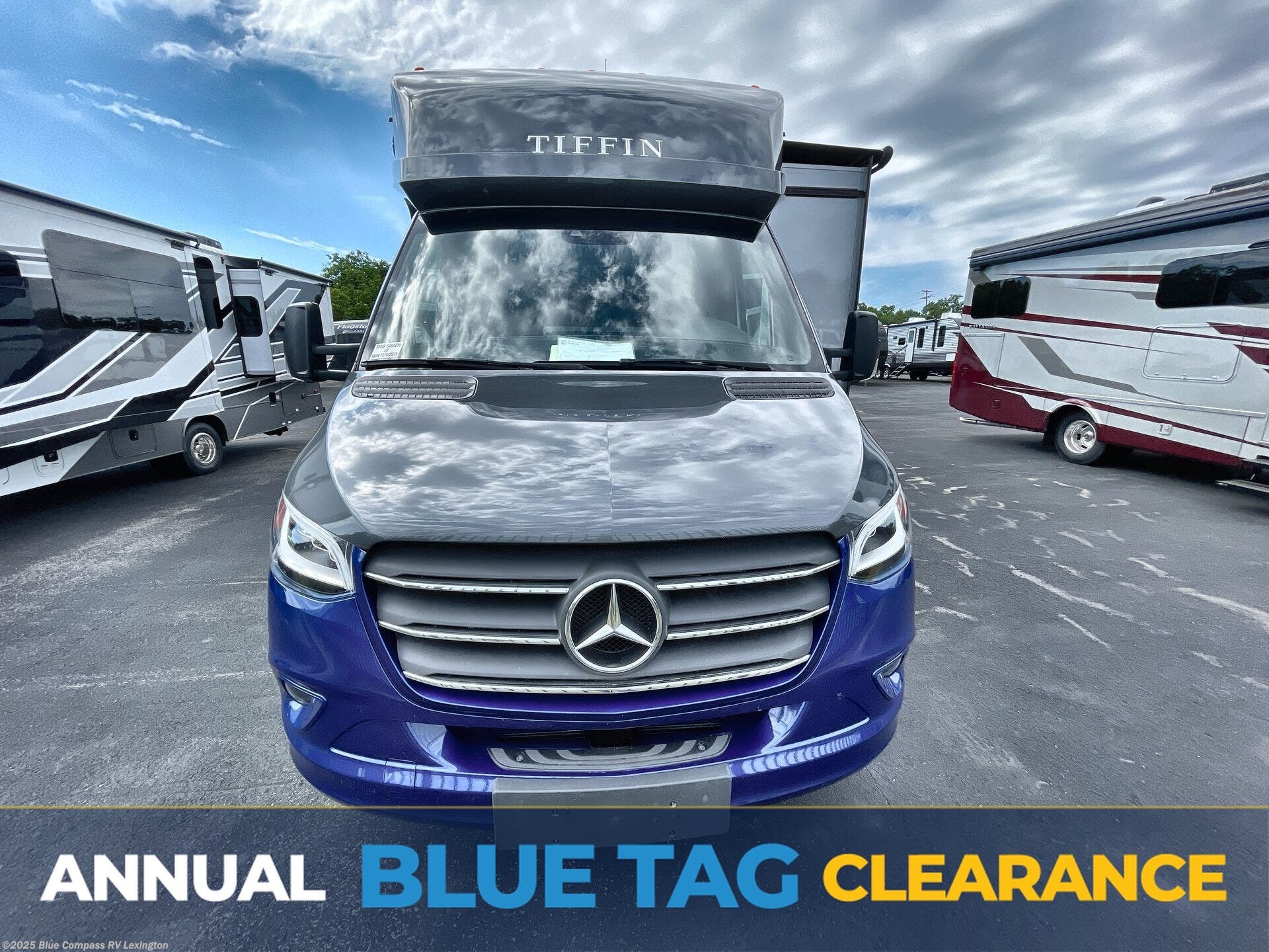 New 2025 Tiffin Wayfarer 25 RW available in Georgetown, Kentucky