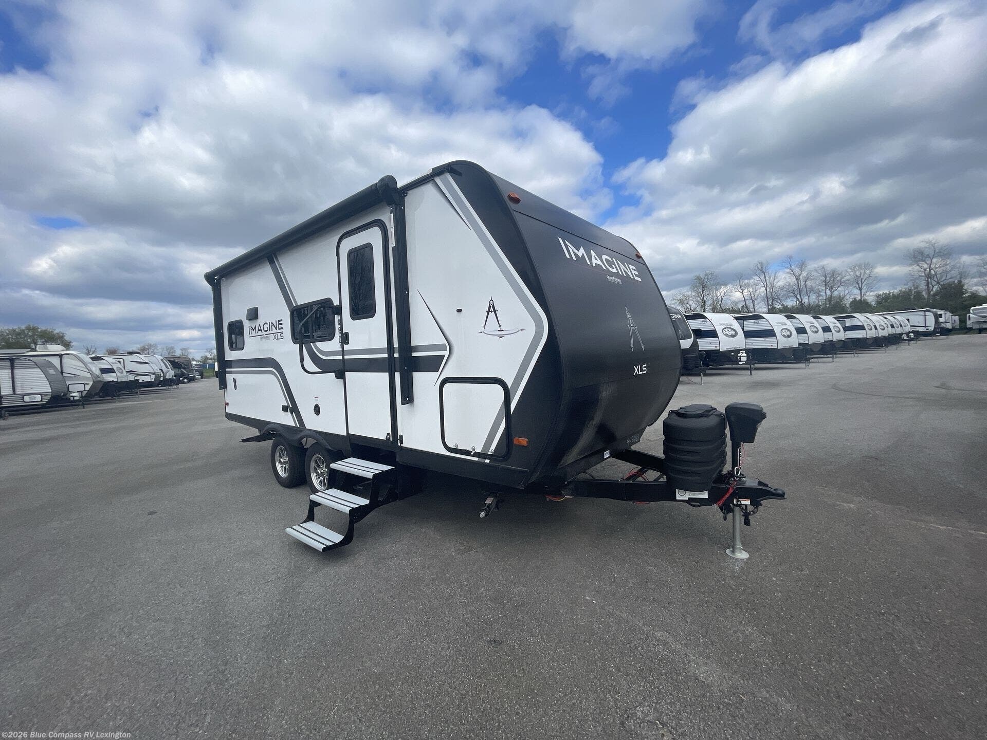New 2025 Grand Design Imagine XLS 17MKE available in Georgetown, Kentucky