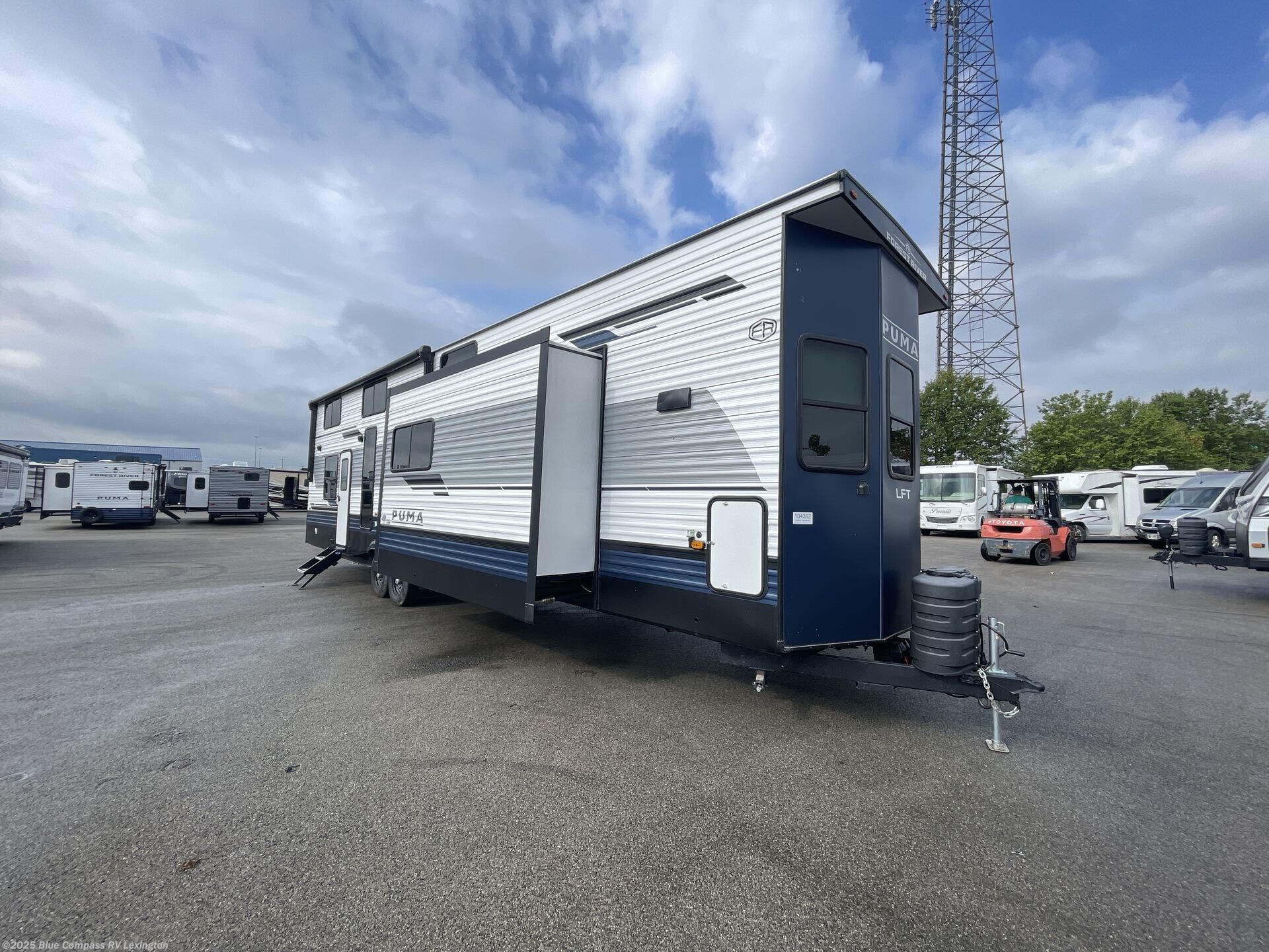 Used 2025 Palomino Puma Destination 403LFT available in Georgetown, Kentucky