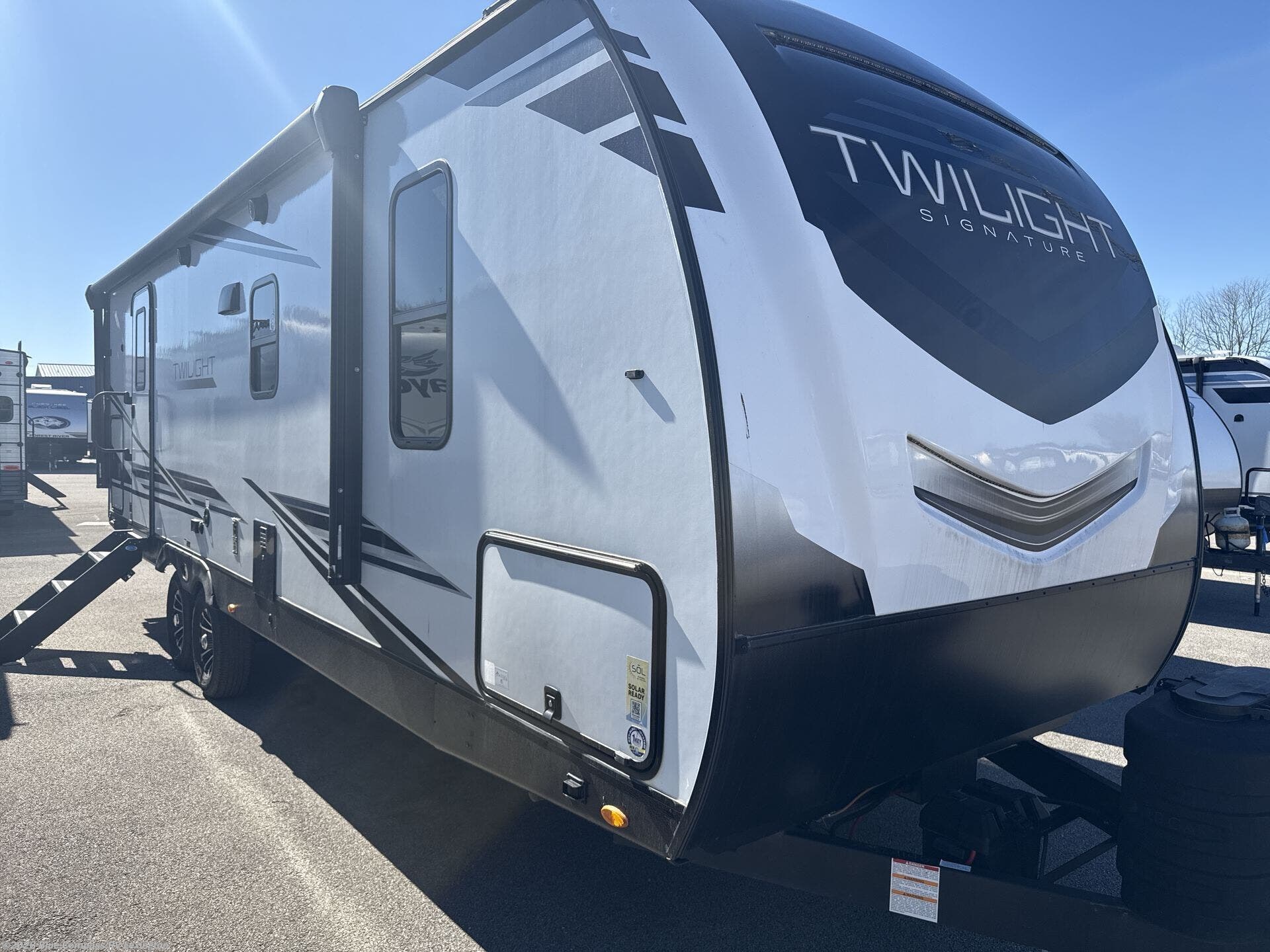 Used 2024 Cruiser RV Twilight Signature TWS-26RB available in Georgetown, Kentucky