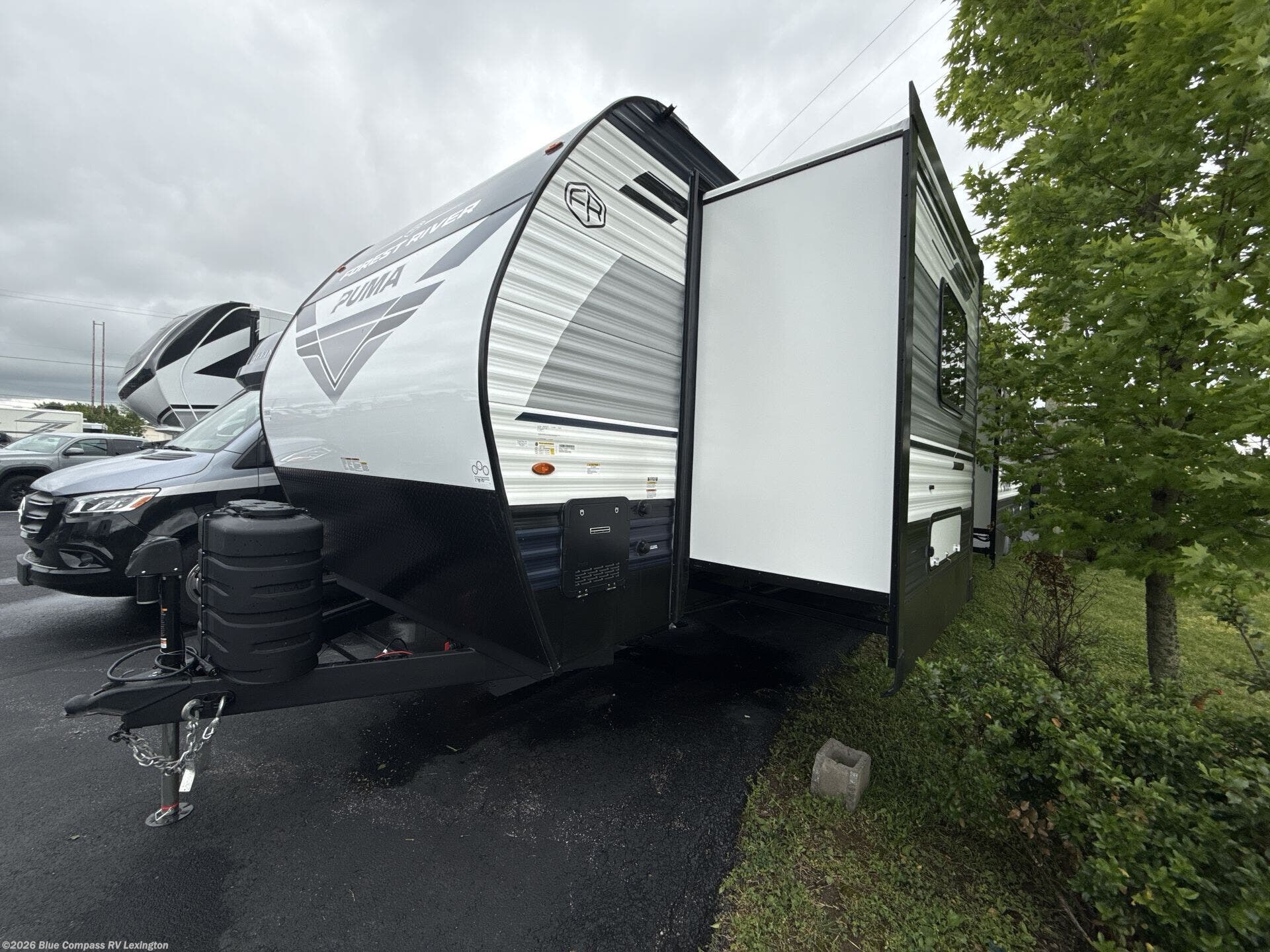New 2026 Forest River Puma 32BHFS available in Georgetown, Kentucky