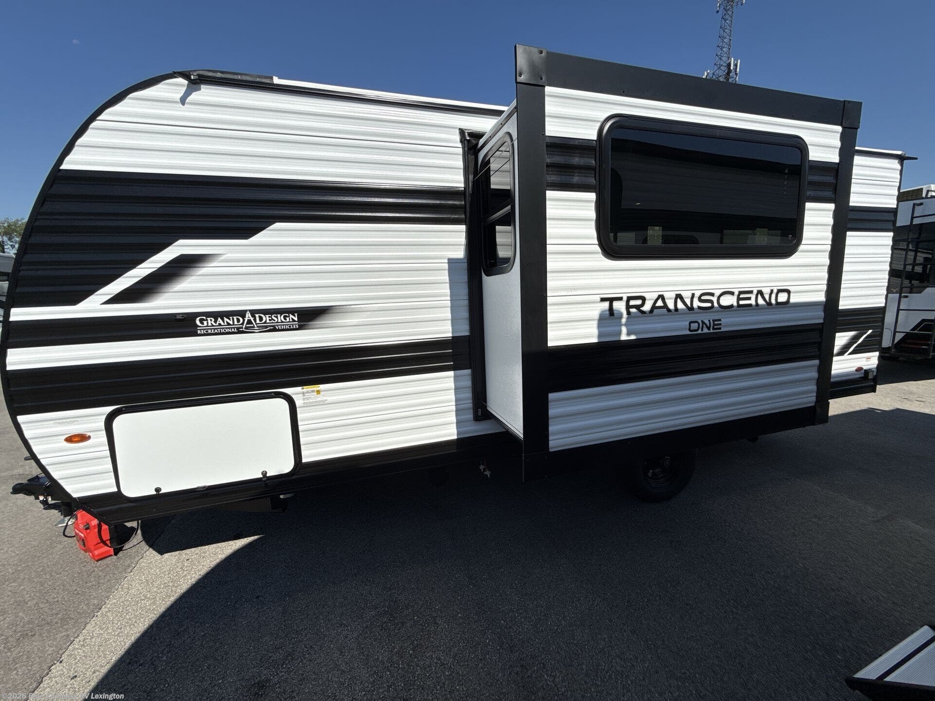 New 2027 Grand Design Transcend One 161DB available in Georgetown, Kentucky