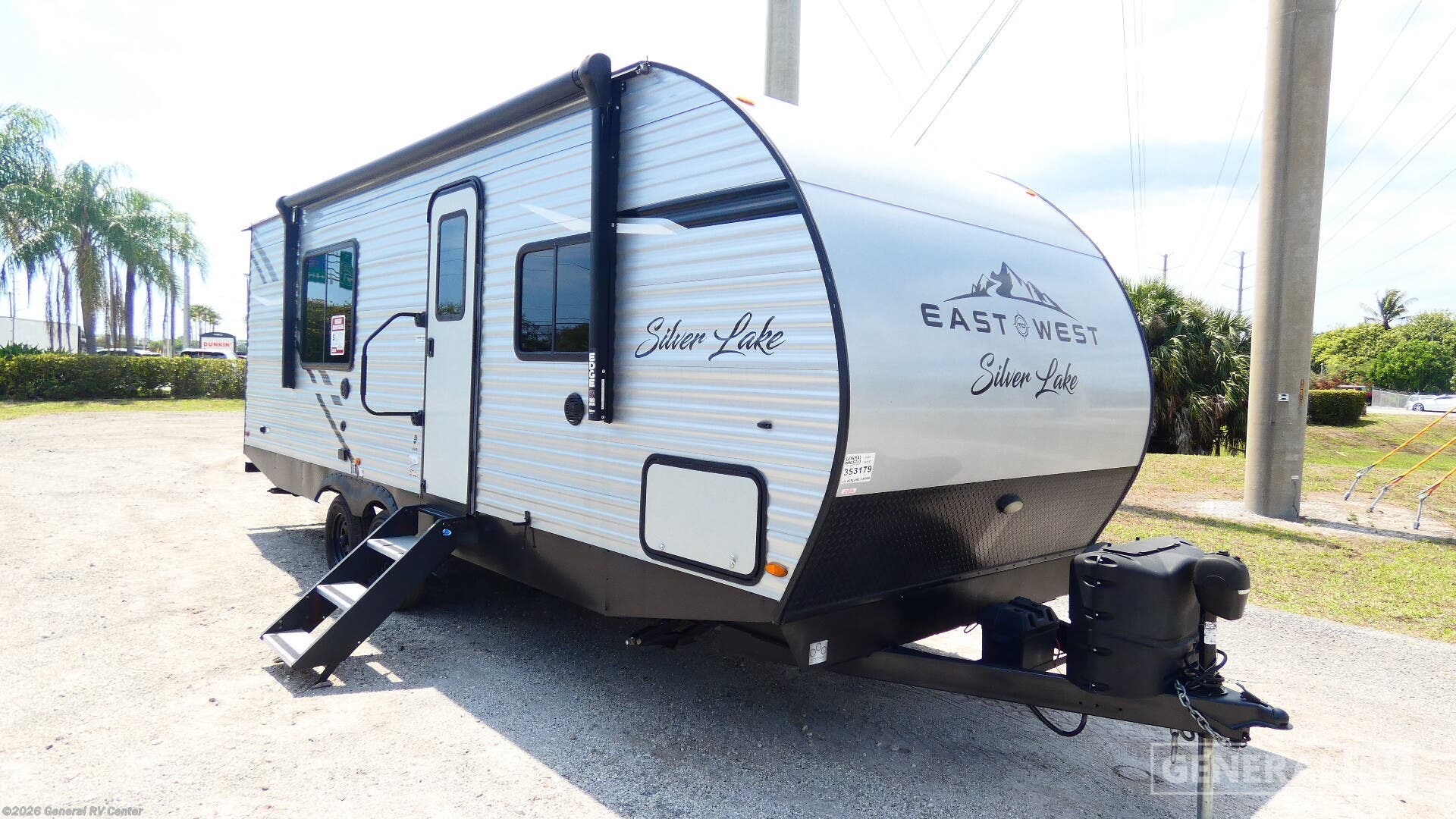 Used 2023 East to West Silver Lake 25KRB available in West Palm Beach, Florida