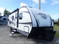 Used 2018 Highland Ridge Open Range 2504BH available in West Palm Beach, Florida