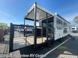 New 2025 Forest River Salem 32VERANDA available in Smyrna, Delaware