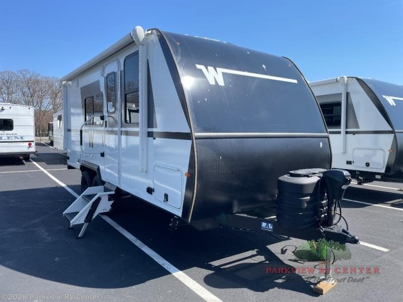 New 2026 Winnebago Micro Minnie 2108FBS available in Smyrna, Delaware
