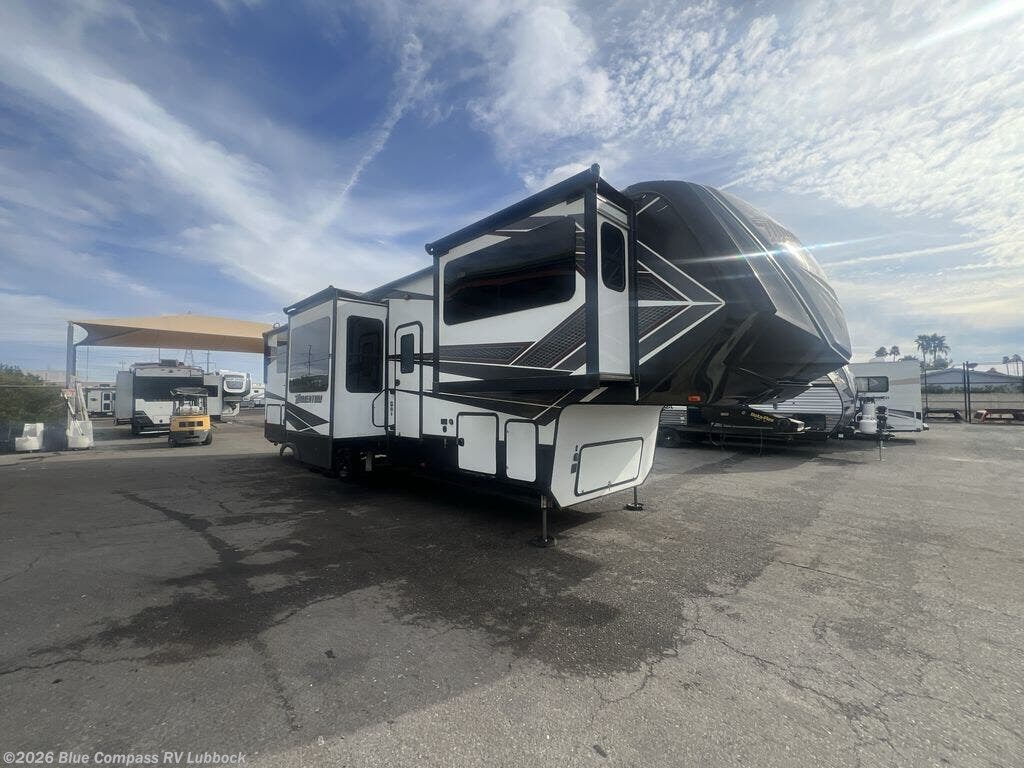 Used 2019 Grand Design Momentum 376TH available in Lubbock, Texas