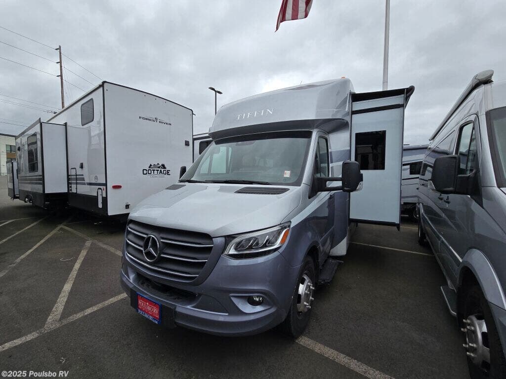 New 2026 Tiffin Wayfarer 25XLW available in Kent, Washington