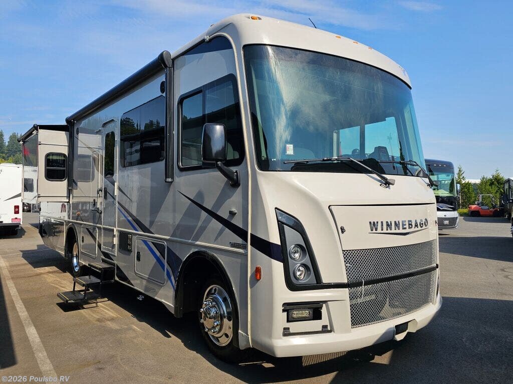 Used 2024 Winnebago Sunstar Sunstar available in Kent, Washington