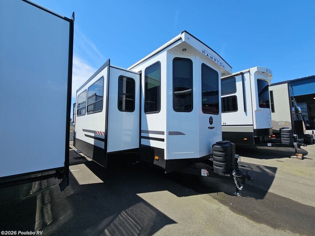 New 2026 CrossRoads Hampton Hampton available in Kent, Washington