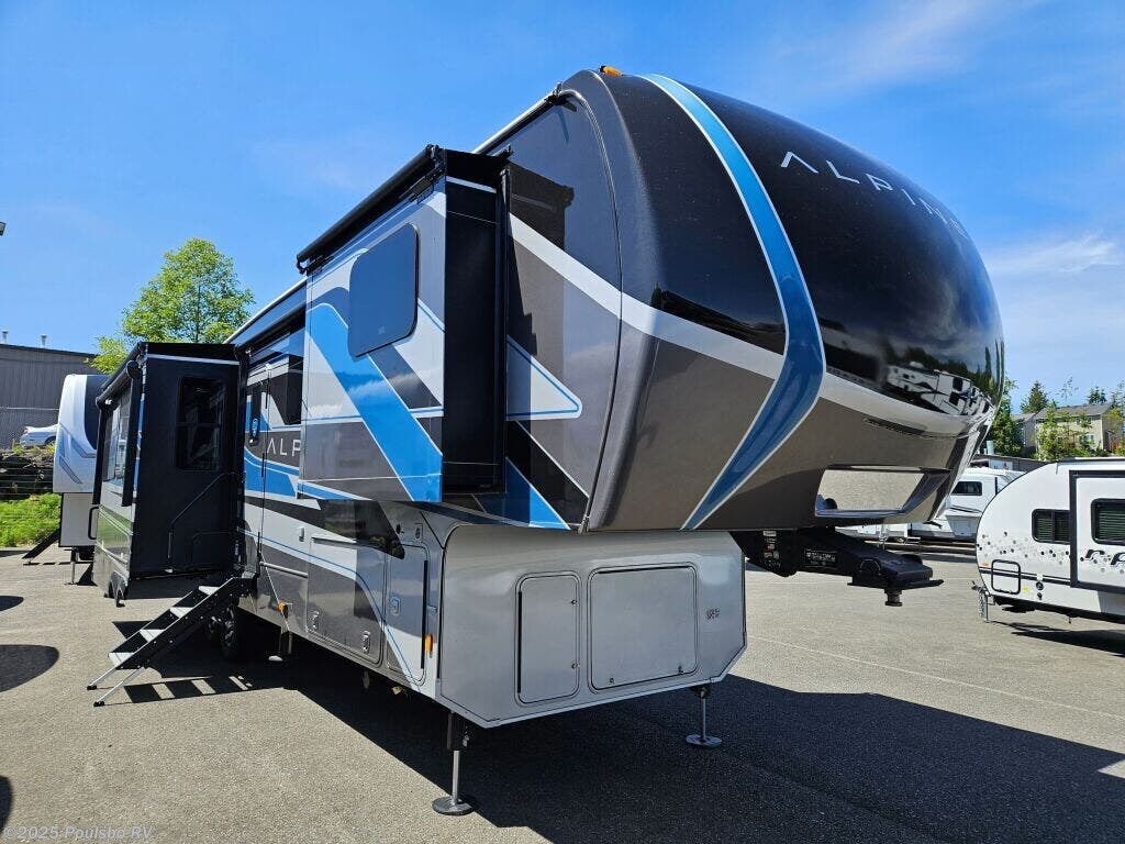 New 2025 Keystone Alpine 3303CK available in Everett, Washington