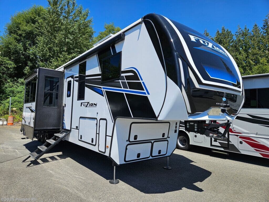 New 2025 Keystone Fuzion 419 available in Everett, Washington