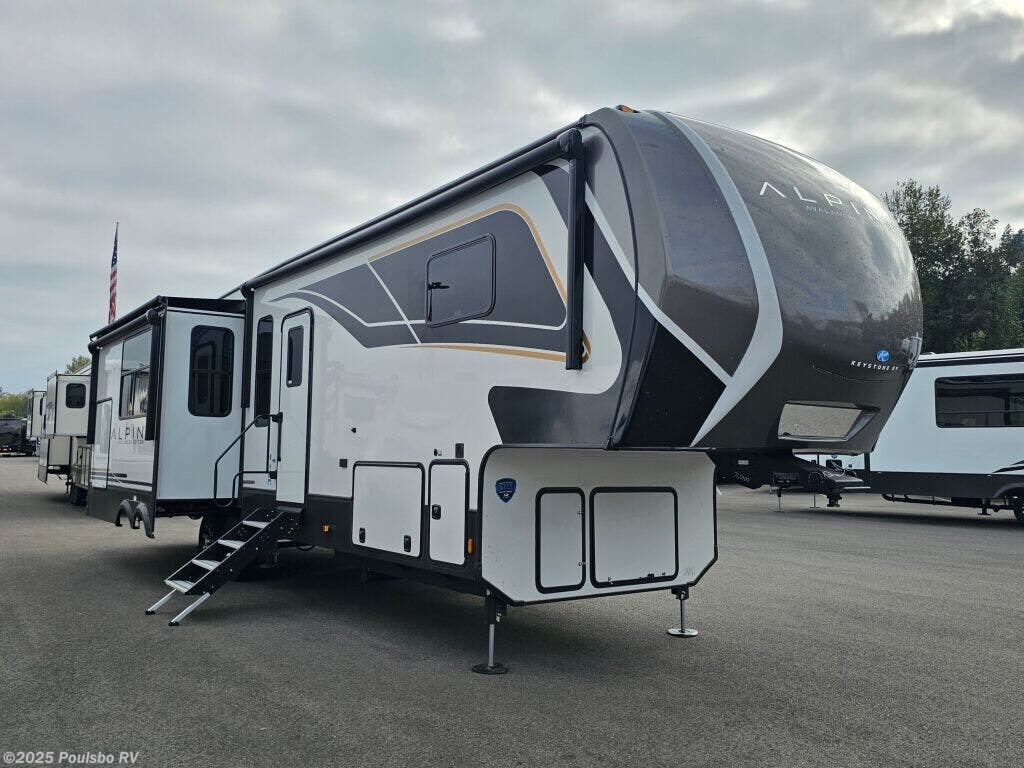 New 2025 Keystone Alpine Avalanche Edition 338GK available in Sumner, Washington