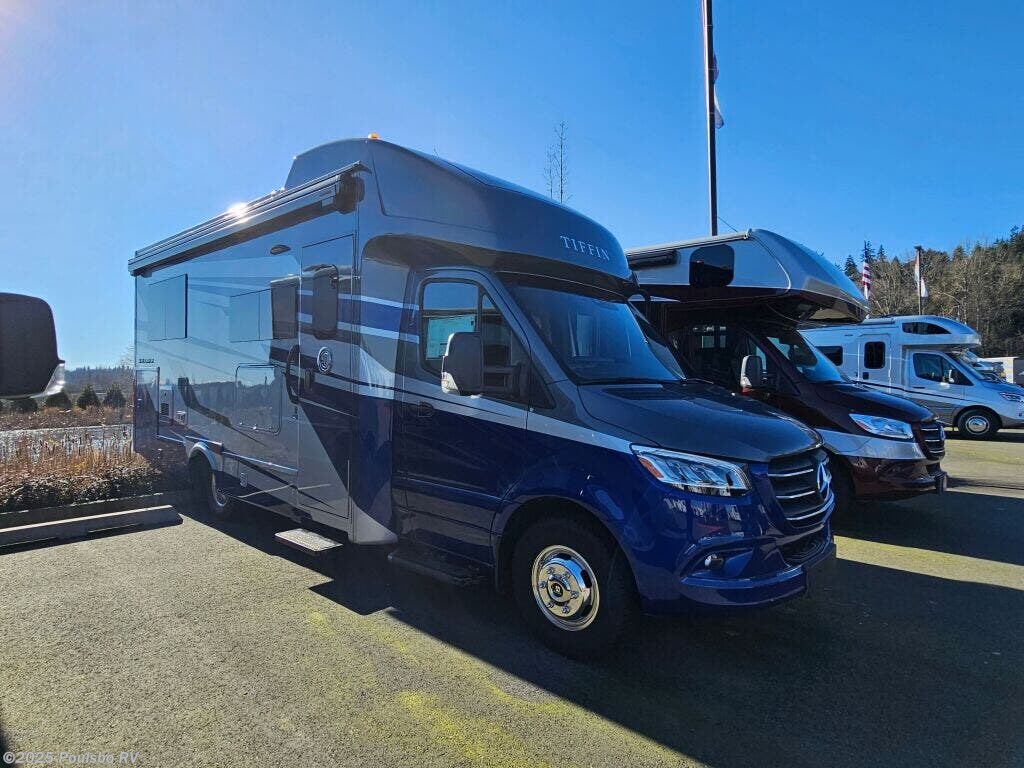 New 2025 Tiffin Wayfarer 25XLW available in Sumner, Washington