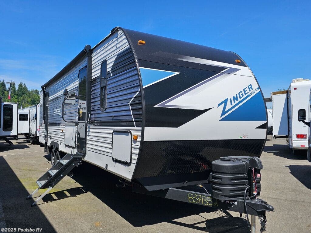 New 2025 CrossRoads Zinger ZR320FB available in Sumner, Washington