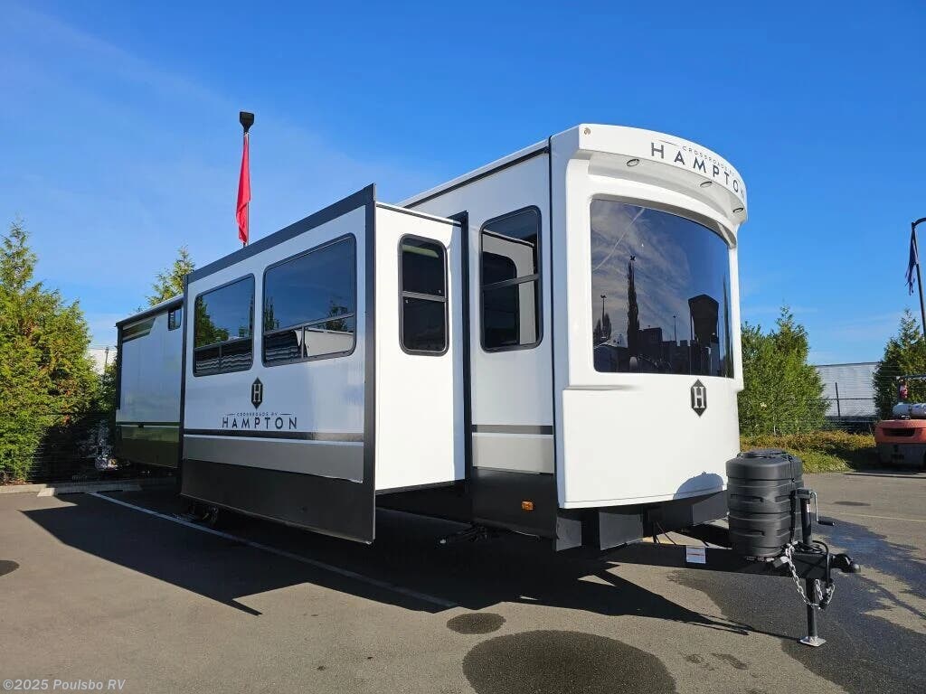 New 2026 CrossRoads Hampton HP372FDB available in Sumner, Washington