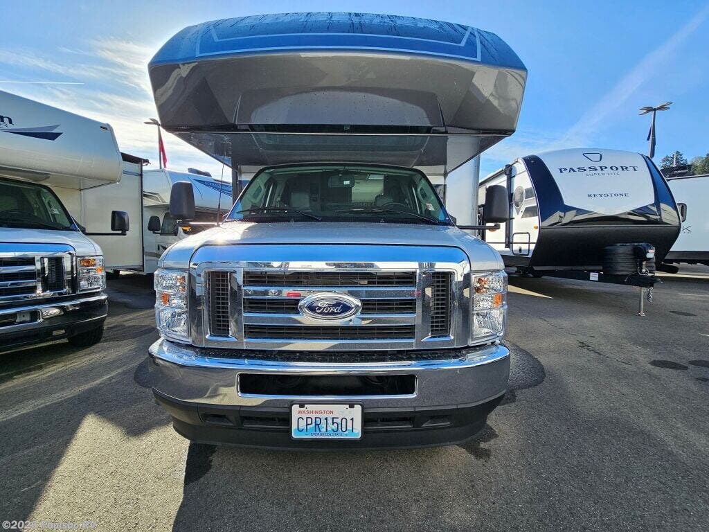 Used 2024 Forest River Sunseeker 3050FS available in Sumner, Washington