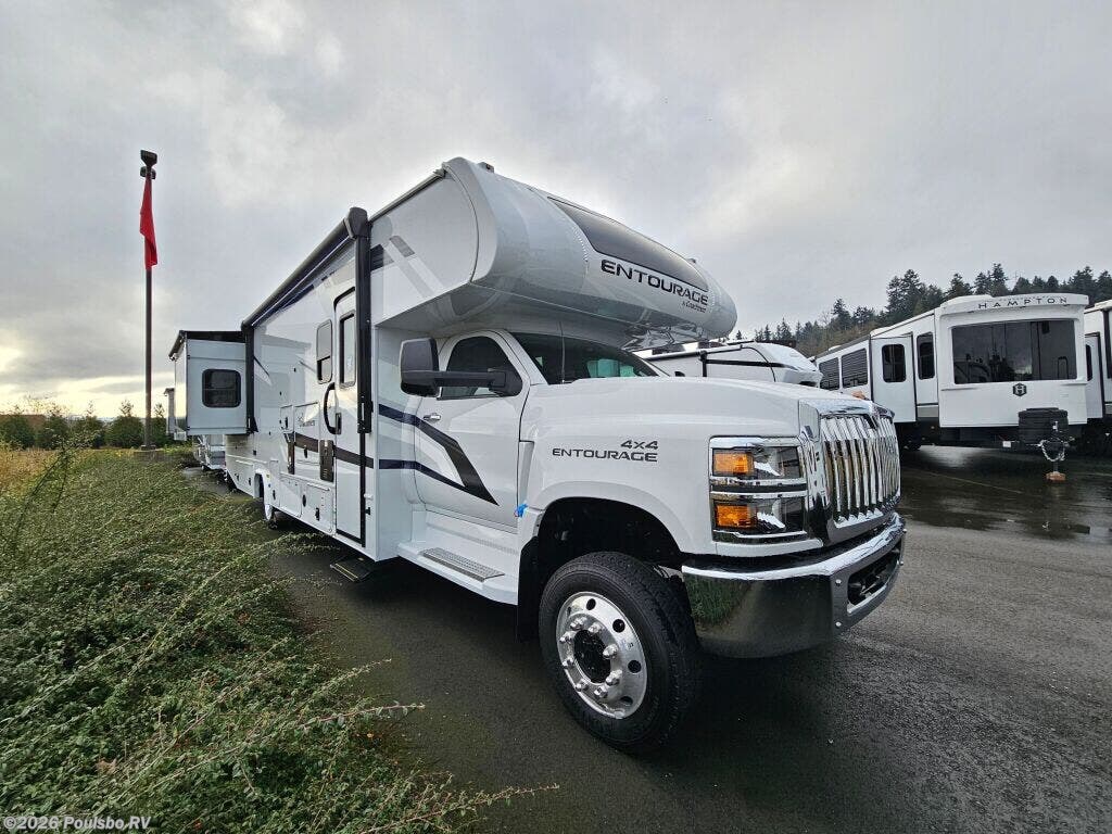 Used 2025 Coachmen Entourage 340BH available in Sumner, Washington