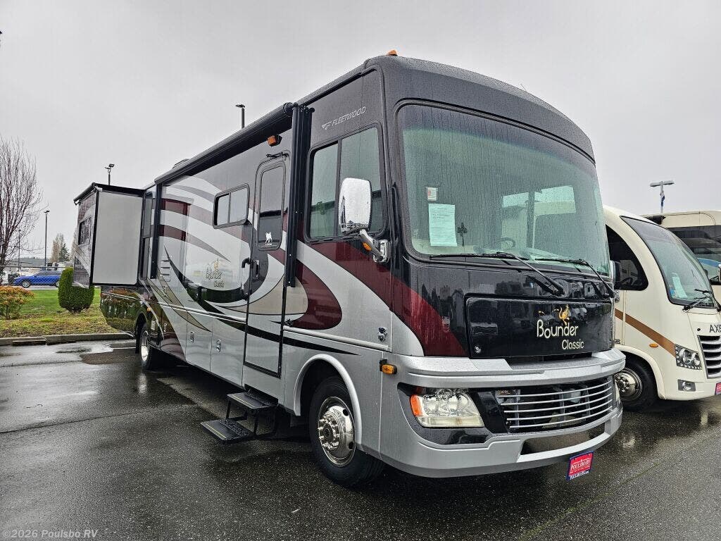 Used 2012 Fleetwood Bounder Classic Bounder Classic available in Sumner, Washington