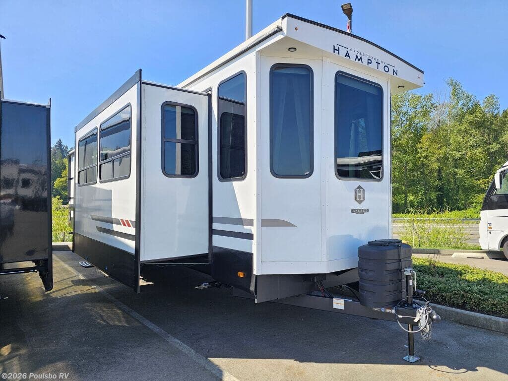 New 2026 CrossRoads Hampton Hampton available in Sumner, Washington