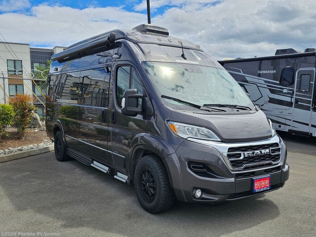 Used 2024  Roadtrek ZION Zion by Roadtrek from Poulsbo RV Sumner in Sumner, WA