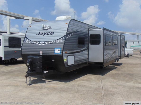 2021 Jayco Jay Flight 32TSBH available in Houston, TX
