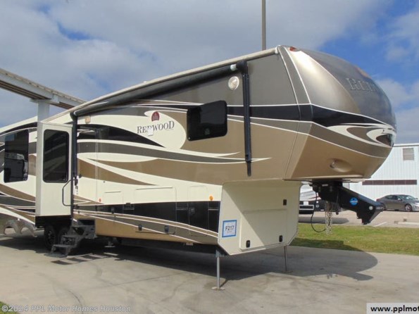 2012 Thor Redwood 36 FB available in Houston, TX