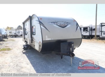 Used 2018 Forest River Wildwood X-Lite 261BHXL available in Huntsville, Alabama
