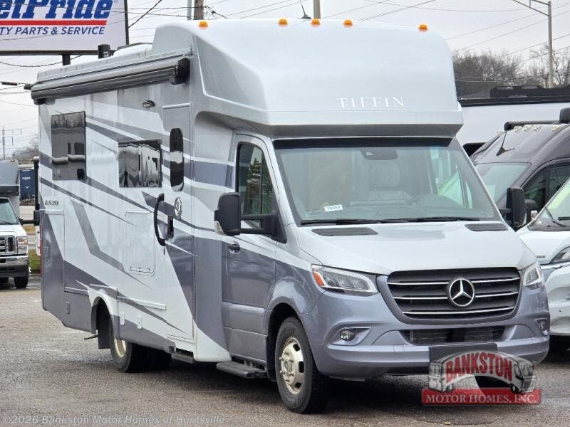 New 2025 Tiffin Wayfarer 25 XLW available in Huntsville, Alabama