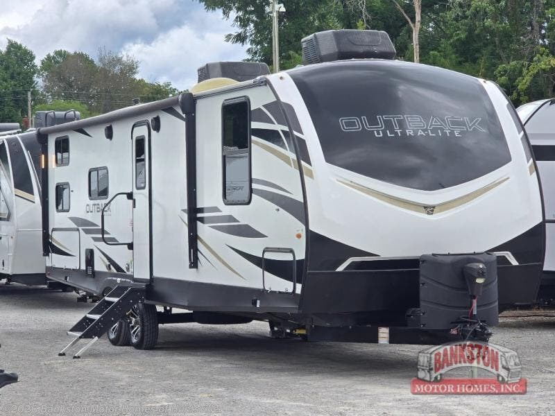 Used 2023 Keystone Outback Ultra Lite 302UBH available in Huntsville, Alabama