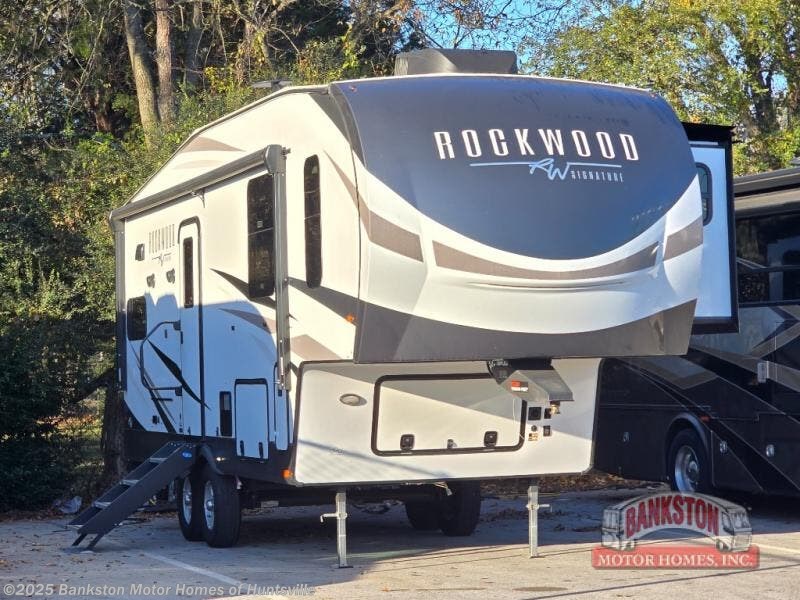 Used 2023 Forest River Rockwood Signature 2442BS available in Huntsville, Alabama