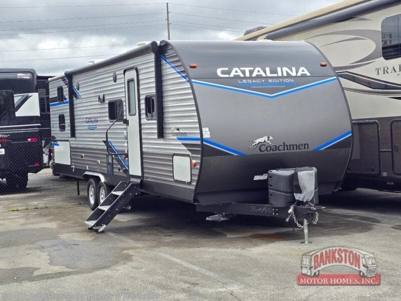 Used 2022 Coachmen Catalina Legacy 293QBCK available in Huntsville, Alabama