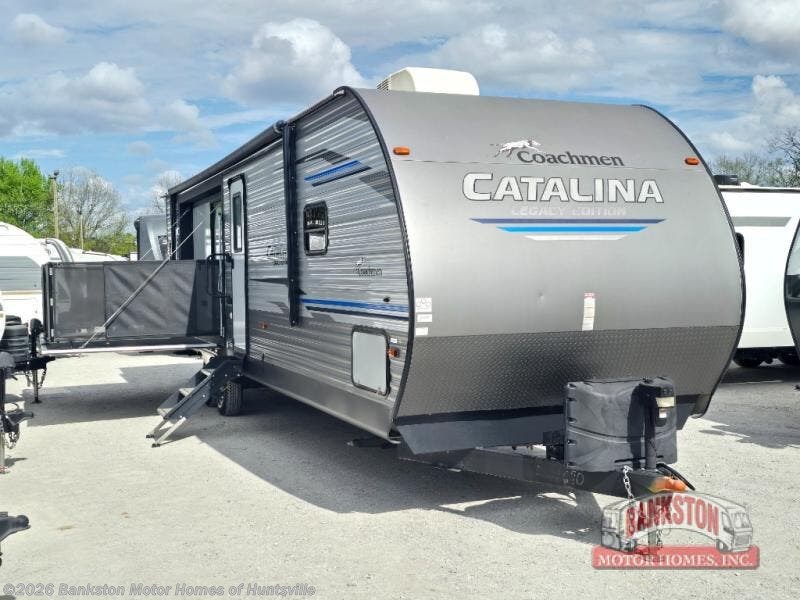 Used 2020 Coachmen Catalina Legacy 303RKP available in Huntsville, Alabama