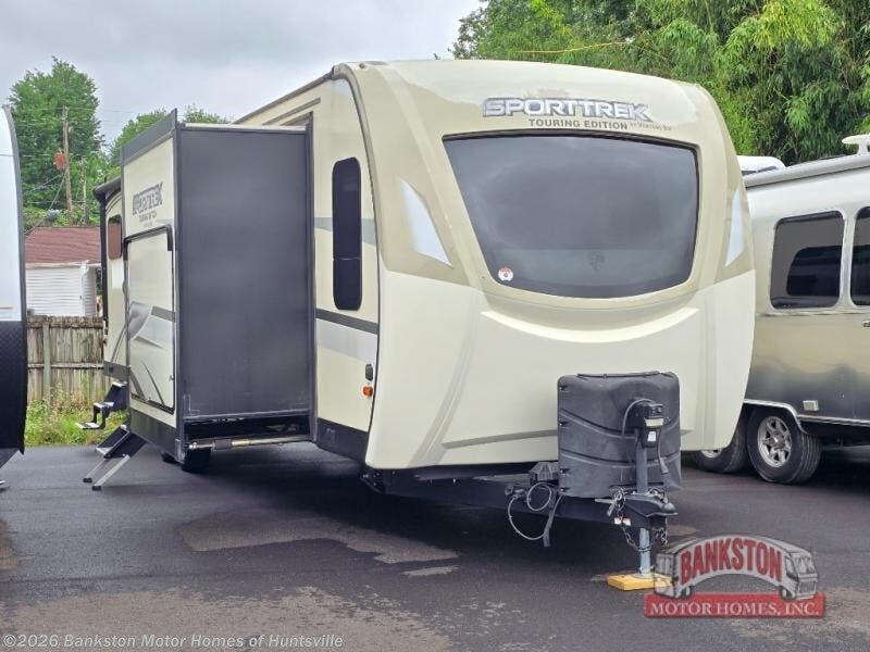 Used 2020 Venture RV SportTrek Touring Edition 333VFL available in Huntsville, Alabama