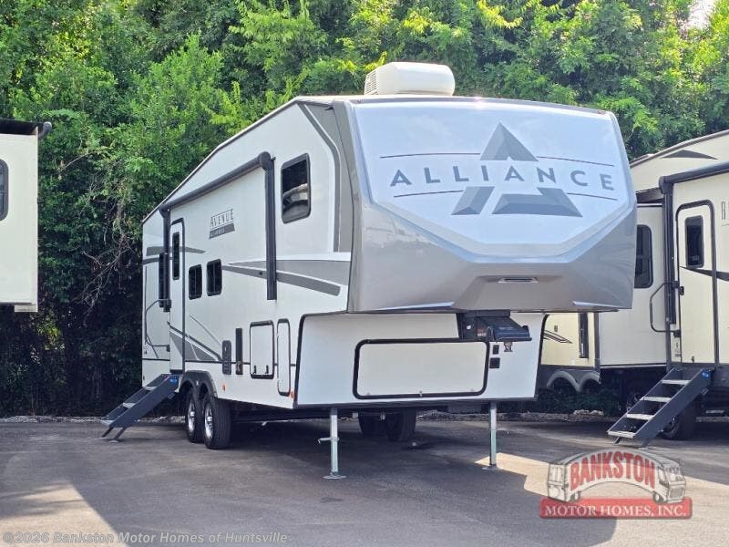 Used 2024 Alliance RV Avenue All-Access 28BH available in Huntsville, Alabama
