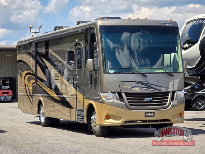 Used 2015 Newmar Bay Star 3401 available in Huntsville, Alabama