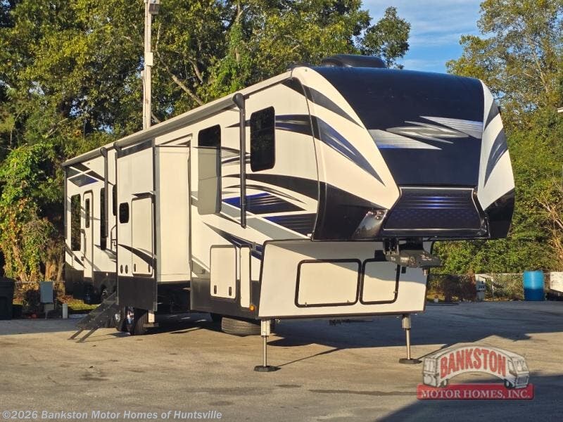 Used 2019 Keystone Fuzion 427 available in Huntsville, Alabama