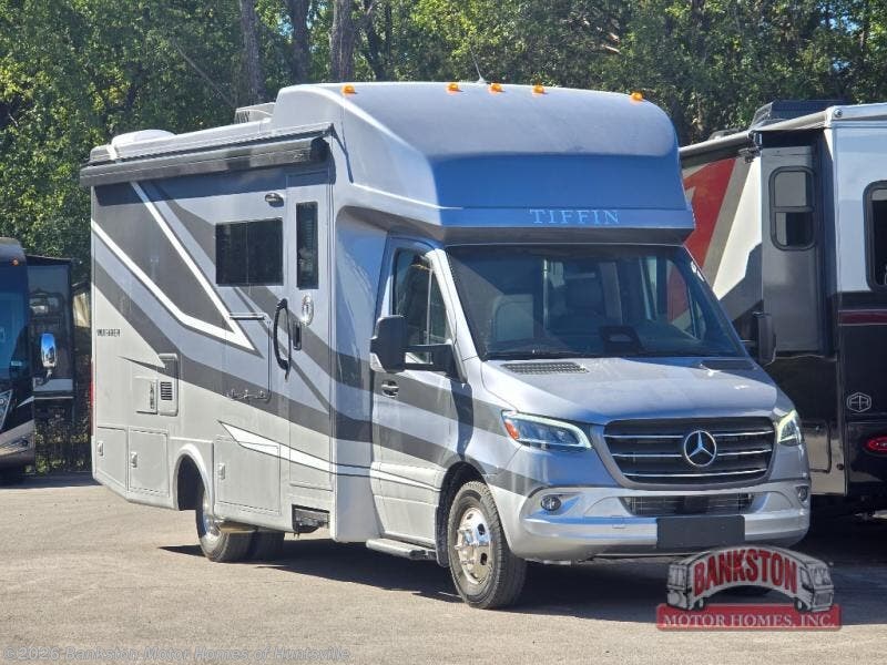 New 2027 Tiffin Wayfarer 25 RW available in Huntsville, Alabama