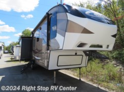 Used 2016 Keystone Cougar 313RLI available in Lebanon Junction, Kentucky