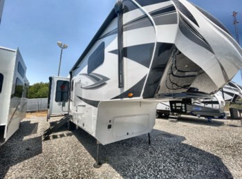 New 2023 Grand Design Solitude 310GK available in Fort Worth, Texas