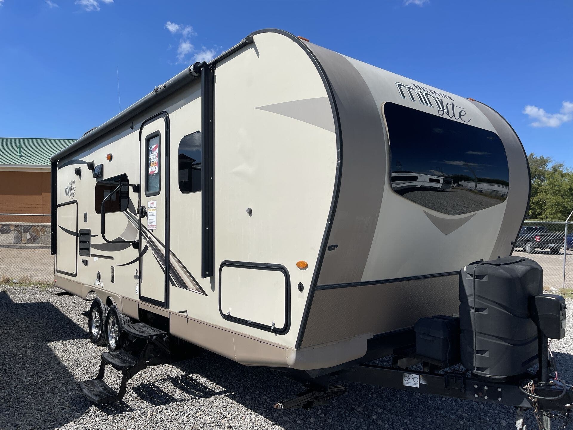 Used 2019 Forest River Rockwood MINILITE 2507S available in Rockwall, Texas