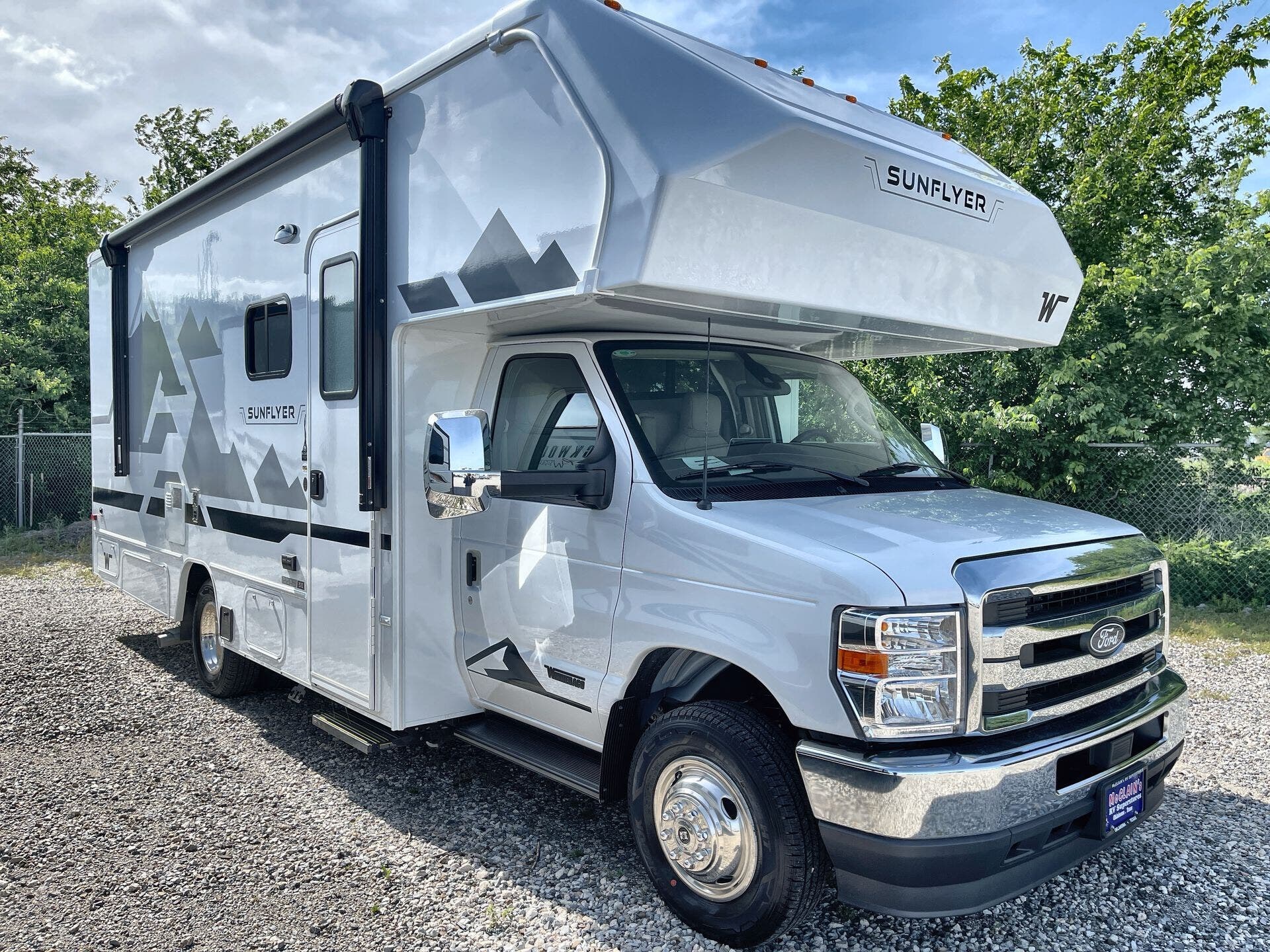 New 2027 Winnebago Sunflyer 22RS available in Rockwall, Texas