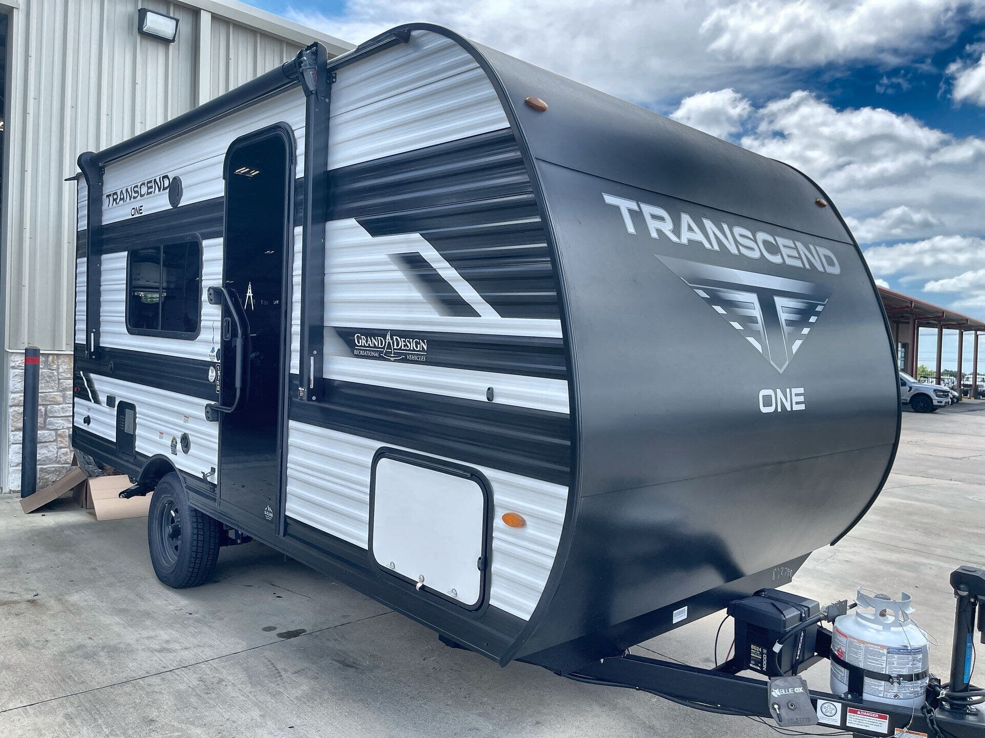 Used 2025 Grand Design Transcend One 151RB available in Rockwall, Texas