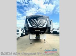  Used 2017 Dutchmen Voltage Epic 3990 available in Mesquite, Texas